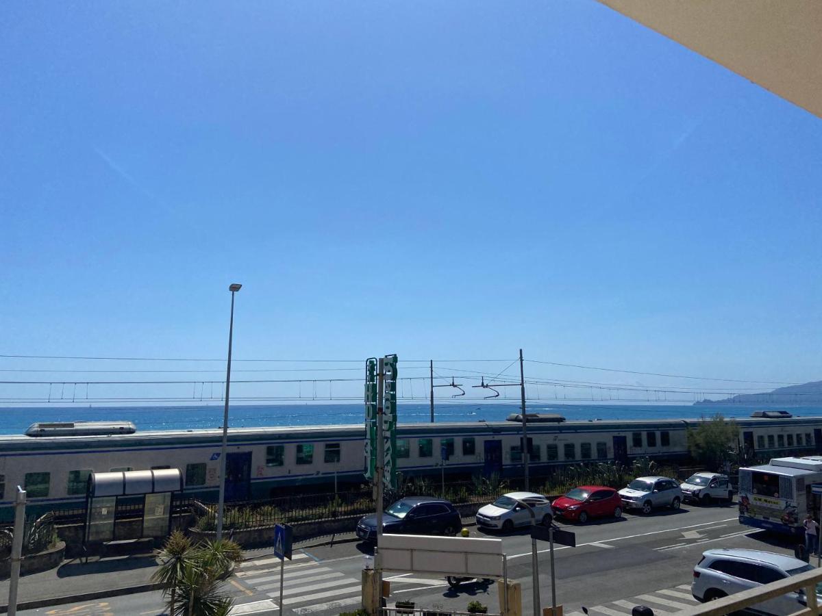 Piccolo Hotel Di Lavagna Dış mekan fotoğraf