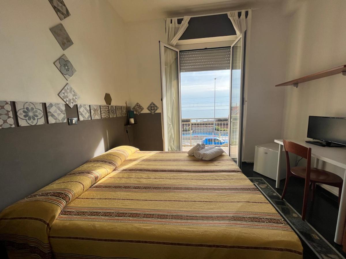 Piccolo Hotel Di Lavagna Dış mekan fotoğraf