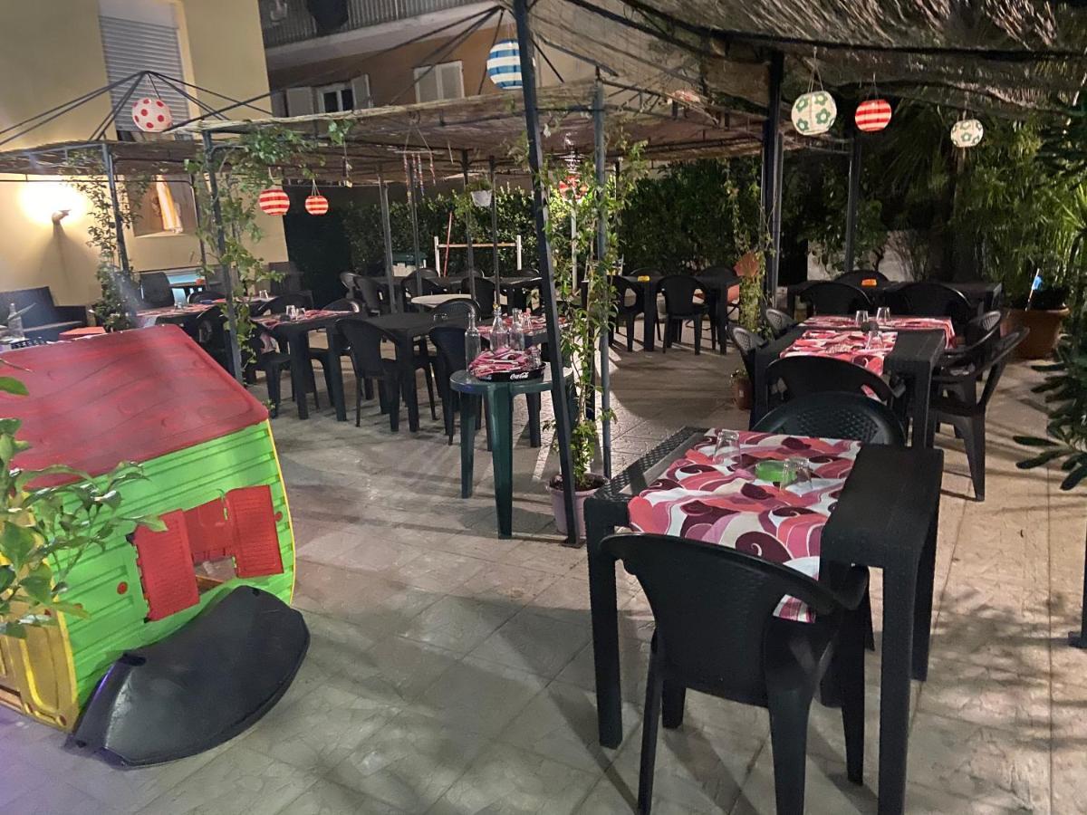 Piccolo Hotel Di Lavagna Dış mekan fotoğraf